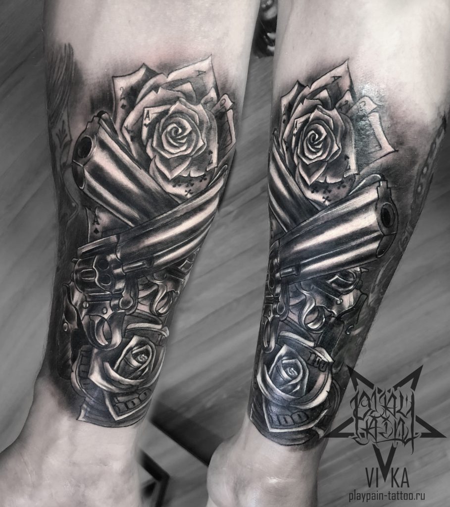 Chikano tattoo,  револьверы и розы на руке